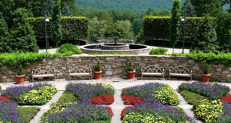 The North Carolina Arboretum near Meadowbrook Log Cabin Photo by Ken Thomas