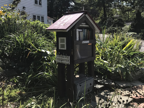 Little Library on Clairmont Drive - Near Meadowbrook Log Cabin in Druid Hills, Hendersonville, NC