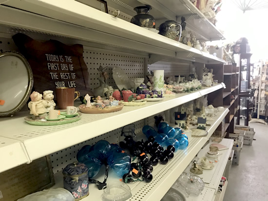 The sorts of things you see in a Goodwill, but lots and lots more - Junk & Disorderly – Indoor Flea Market near Meadowbrook Log Cabin