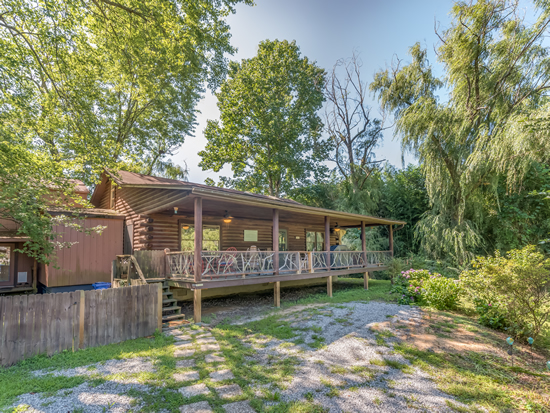 Meadowbrook Log Cabin