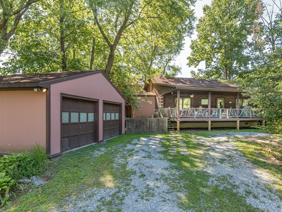 Meadowbrook Log Cabin