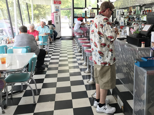 Pop's 5 Points Diner in Hendersonville, NC