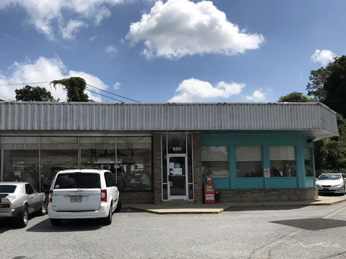 Pop's 5 Points Diner in Hendersonville, NC